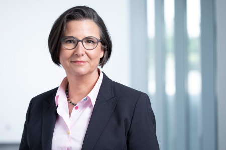 Constanze Hufenbecher, Chief Digital Transformation Officer von Infineon