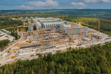 Construction site of Infineon’s Smart Power Fab in Dresden